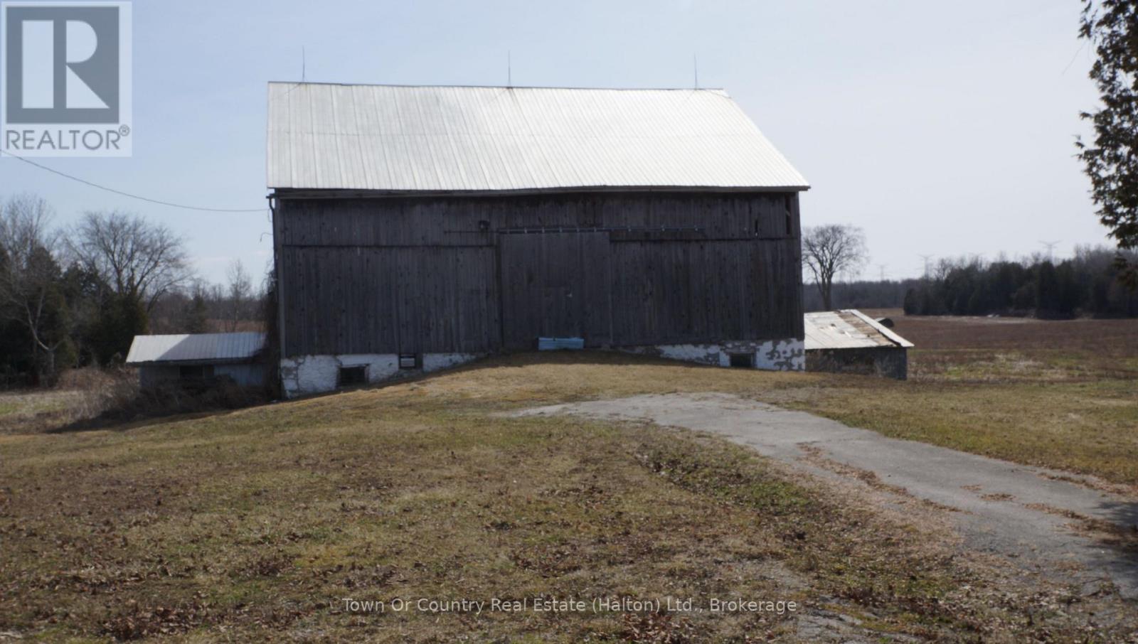 10894 32 Side Road N, Halton Hills (Rural Halton Hills), Ontario  L7J 2L8 - Photo 2 - W12073755