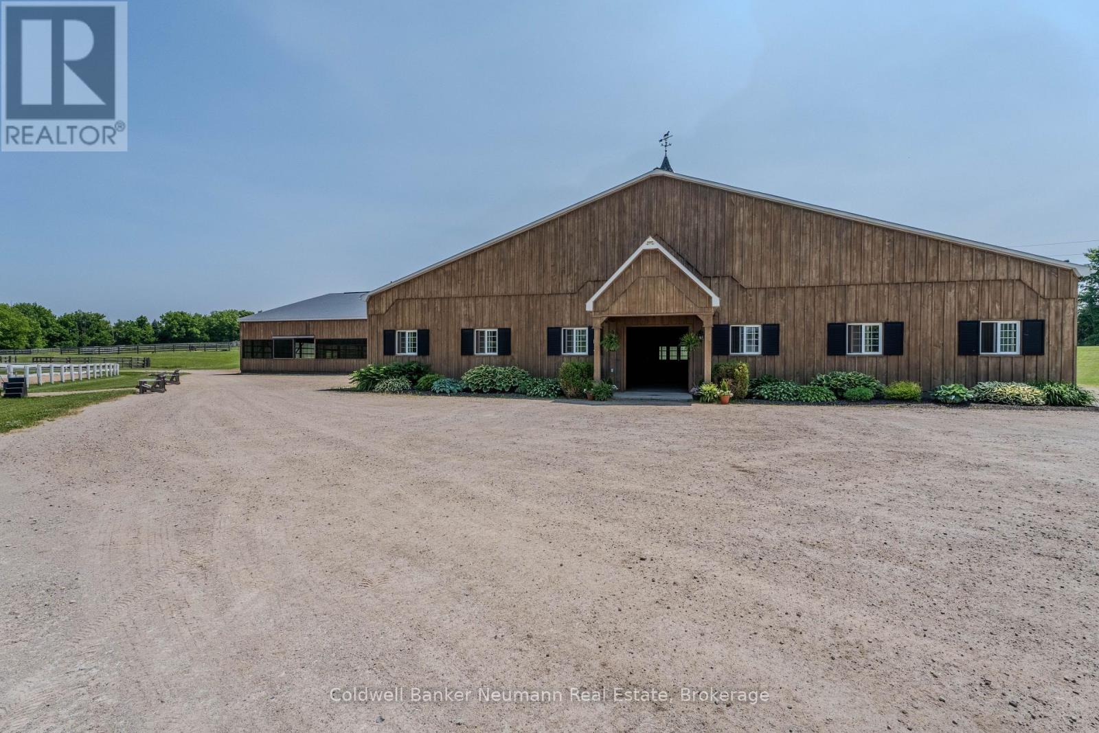 10553 Guelph Line, Milton, Ontario  L0P 1B0 - Photo 13 - W12250926