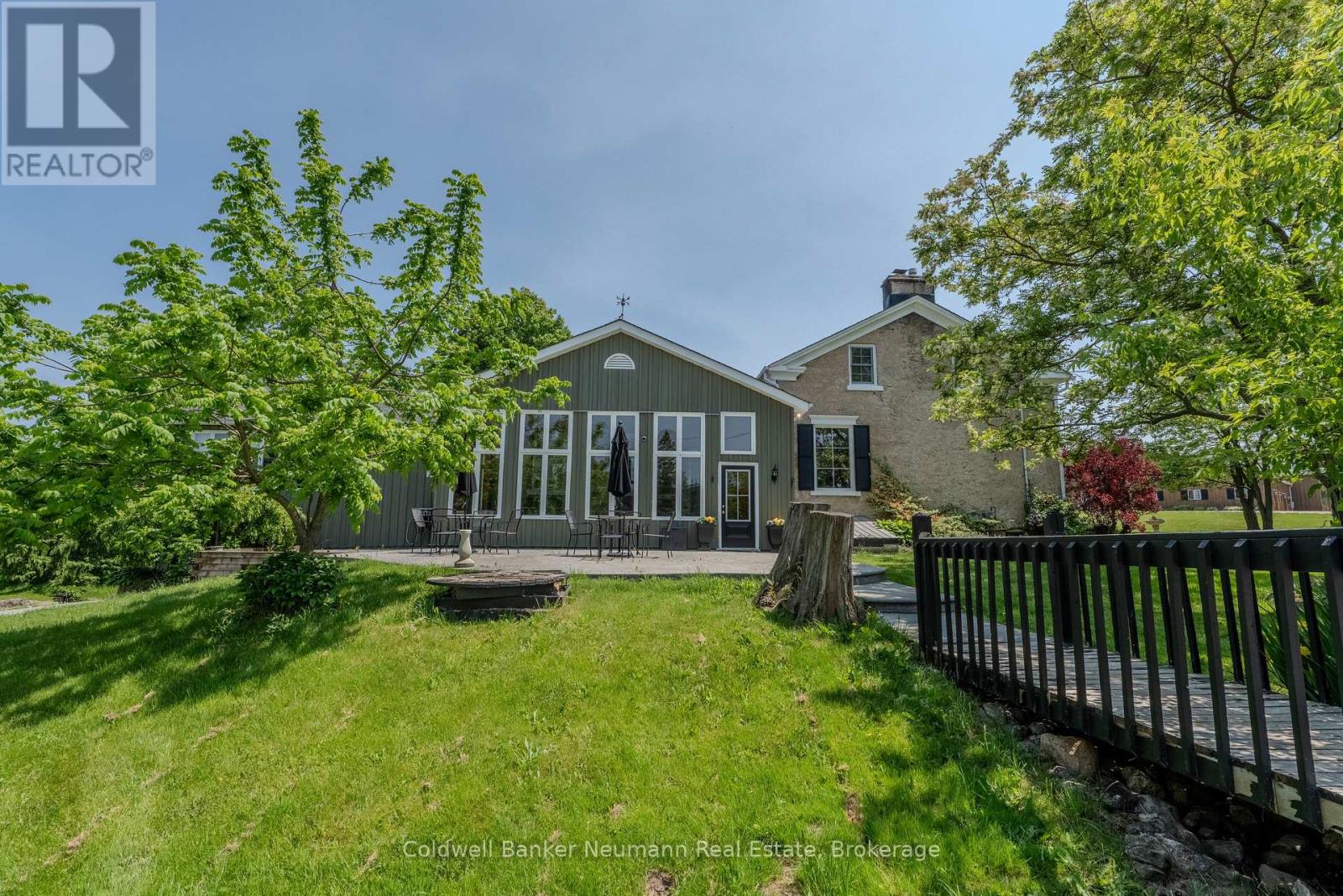 10553 Guelph Line, Milton, Ontario  L0P 1B0 - Photo 27 - W12250926