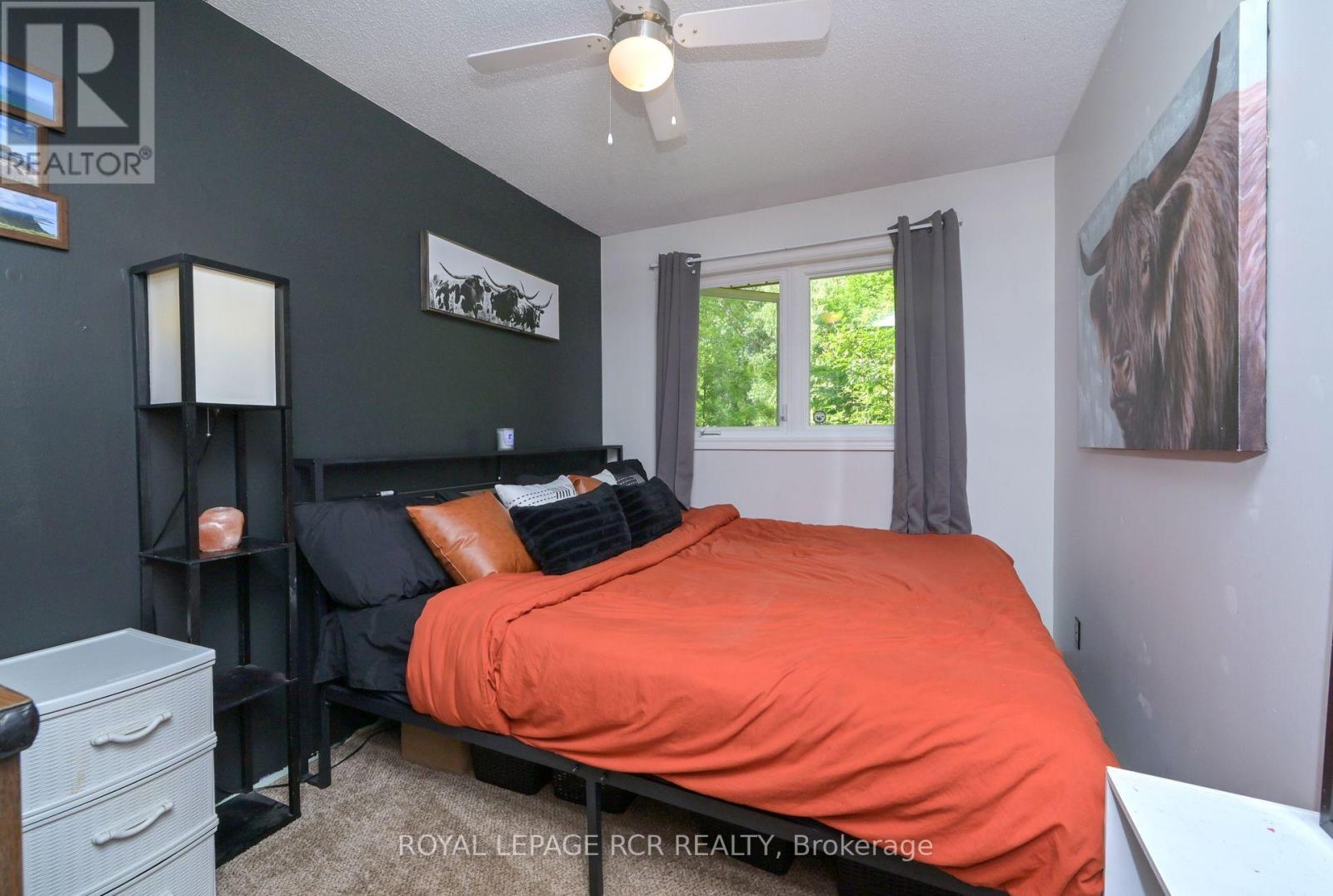 14007 Fifth Line, Halton Hills (Rural Halton Hills), Ontario  L0P 1H0 - Photo 12 - W12275712