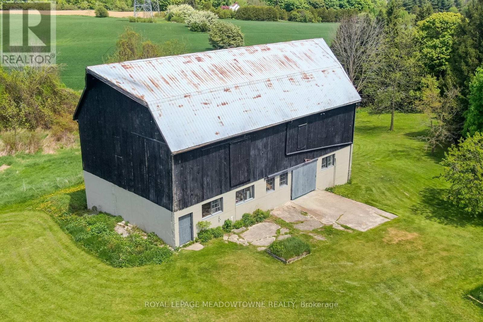 10319 15 Side Road, Halton Hills (Rural Halton Hills), Ontario  L7G 4S6 - Photo 46 - W12300301