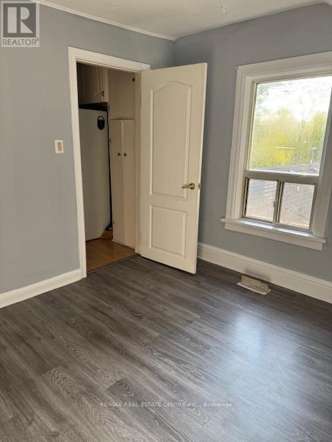 B - 2073 15 Side Road, Milton (Moffat), Ontario  L0P 1J0 - Photo 2 - W12309883