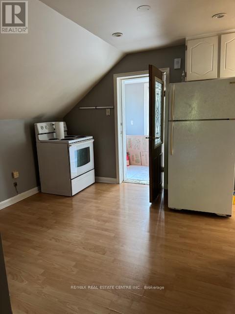 B - 2073 15 Side Road, Milton (Moffat), Ontario  L0P 1J0 - Photo 6 - W12309883