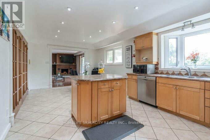 8484 Winston Churchill Boulevard N, Halton Hills (Rural Halton Hills), Ontario  L0P 1K0 - Photo 16 - W12325855