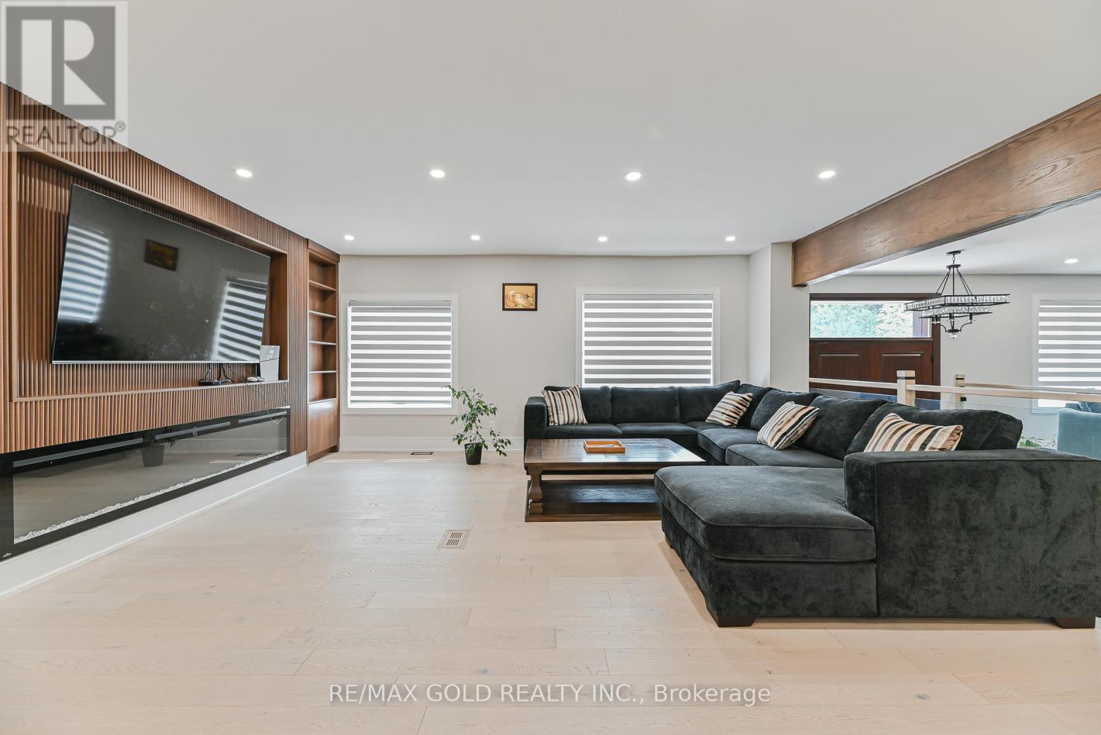 12373 Highway 7, Halton Hills (Rural Halton Hills), Ontario  L7G 4S4 - Photo 15 - W12328290