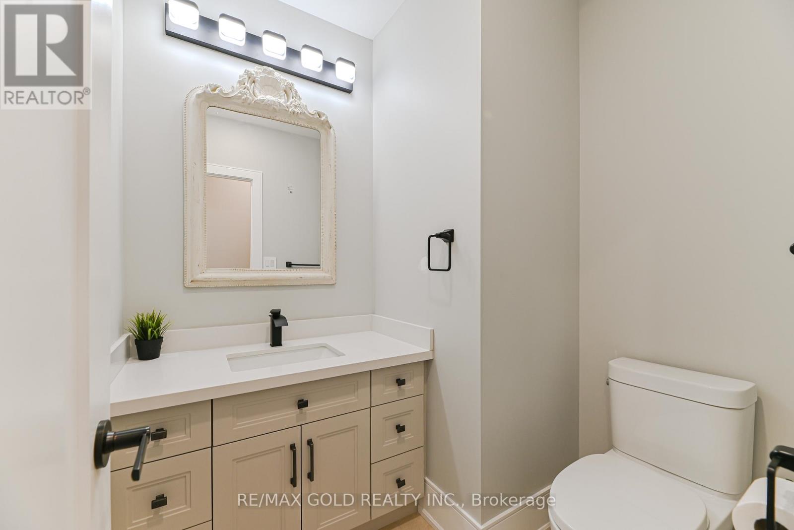 12373 Highway 7, Halton Hills (Rural Halton Hills), Ontario  L7G 4S4 - Photo 18 - W12328290