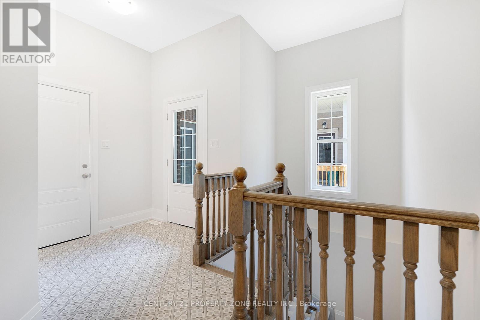 27 Gamble Street, Halton Hills (Glen Williams), Ontario  L7G 0P3 - Photo 20 - W12351157