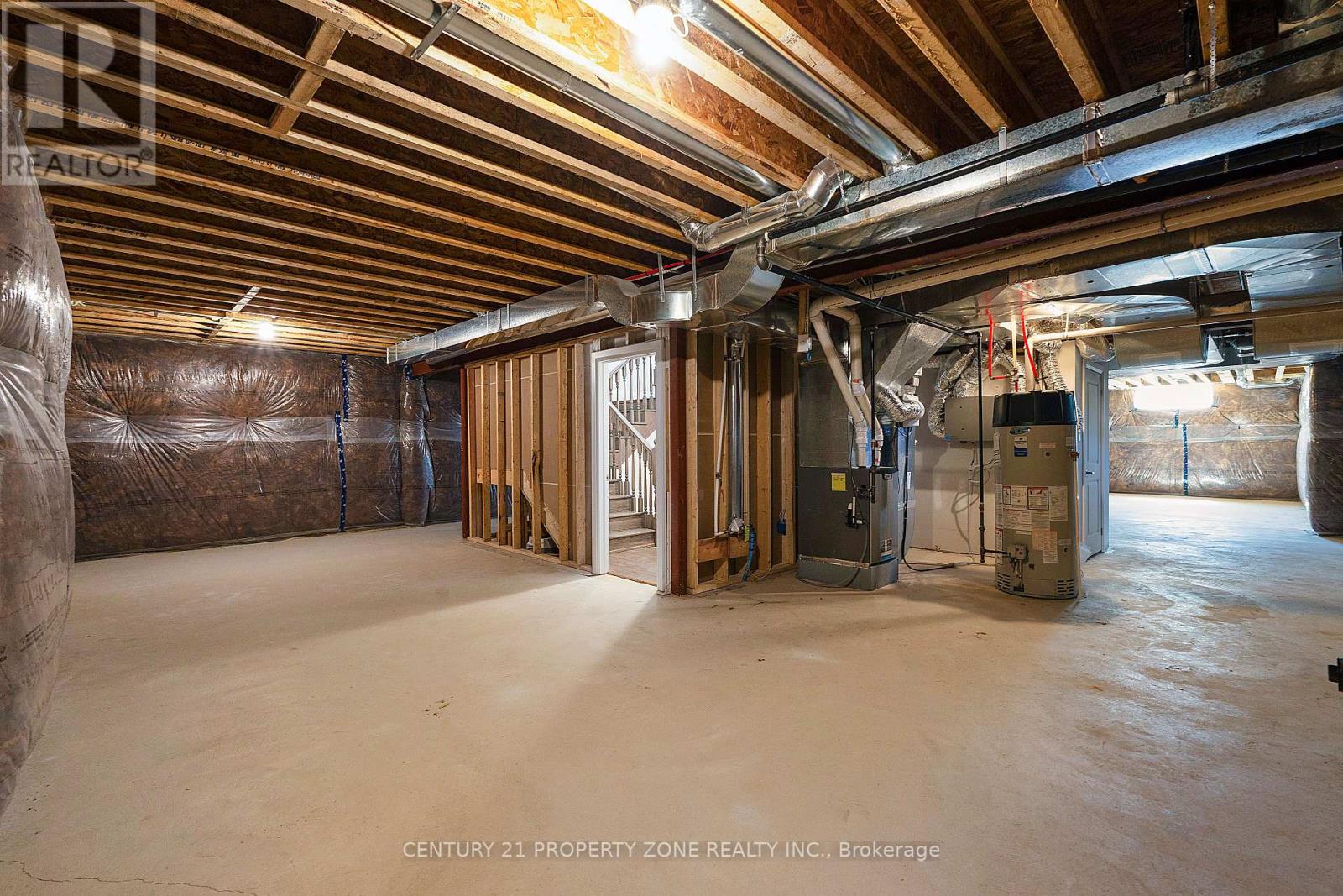 27 Gamble Street, Halton Hills (Glen Williams), Ontario  L7G 0P3 - Photo 43 - W12351157
