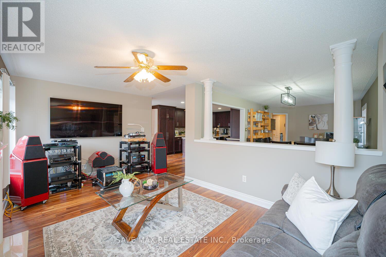 82 Belmont Boulevard, Halton Hills (Georgetown), Ontario  L7G 6E7 - Photo 13 - W12354649