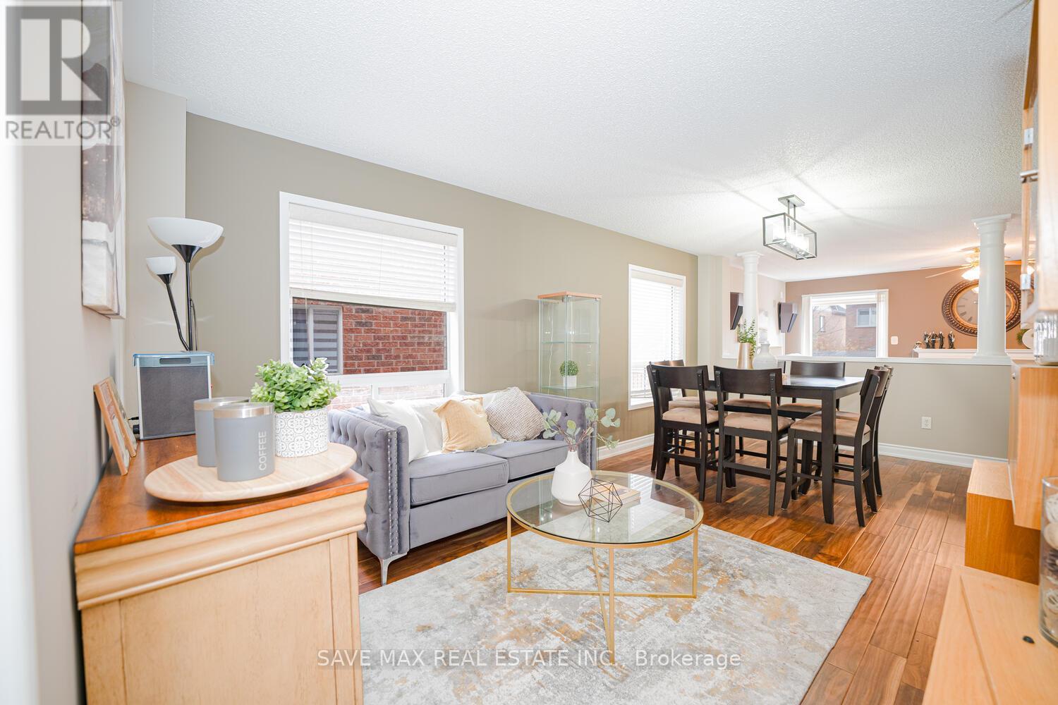 82 Belmont Boulevard, Halton Hills (Georgetown), Ontario  L7G 6E7 - Photo 8 - W12354649