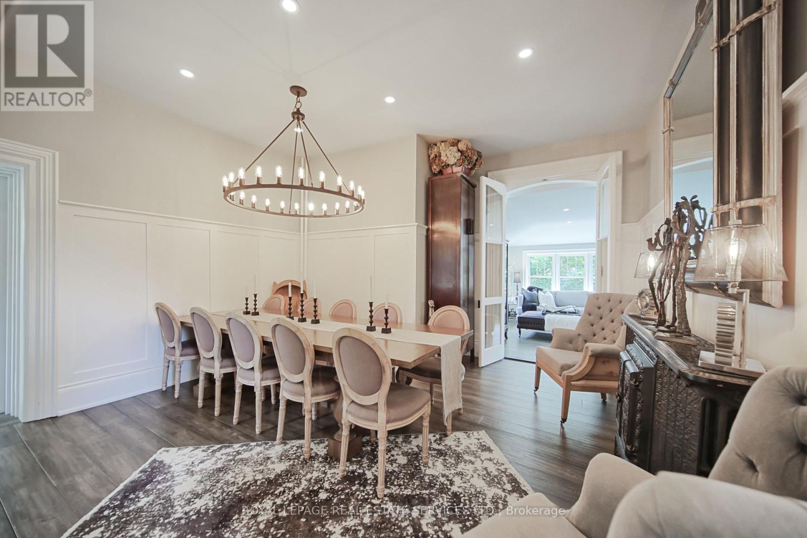 11 Main Street S, Milton (Campbellville), Ontario  L0P 1B0 - Photo 12 - W12376711