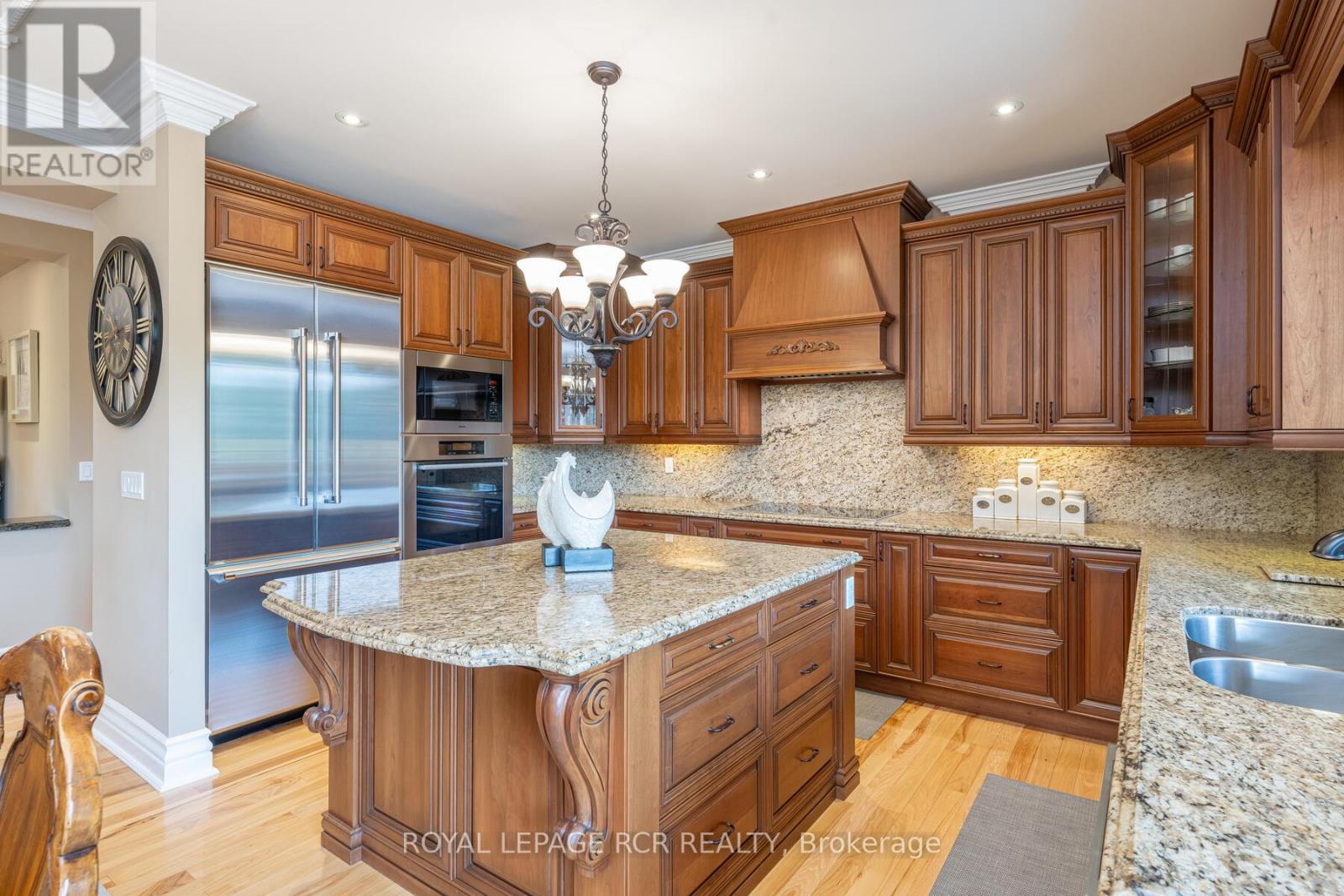 4987 Fourth Line, Erin, Ontario  L7J 2L8 - Photo 15 - X12382046