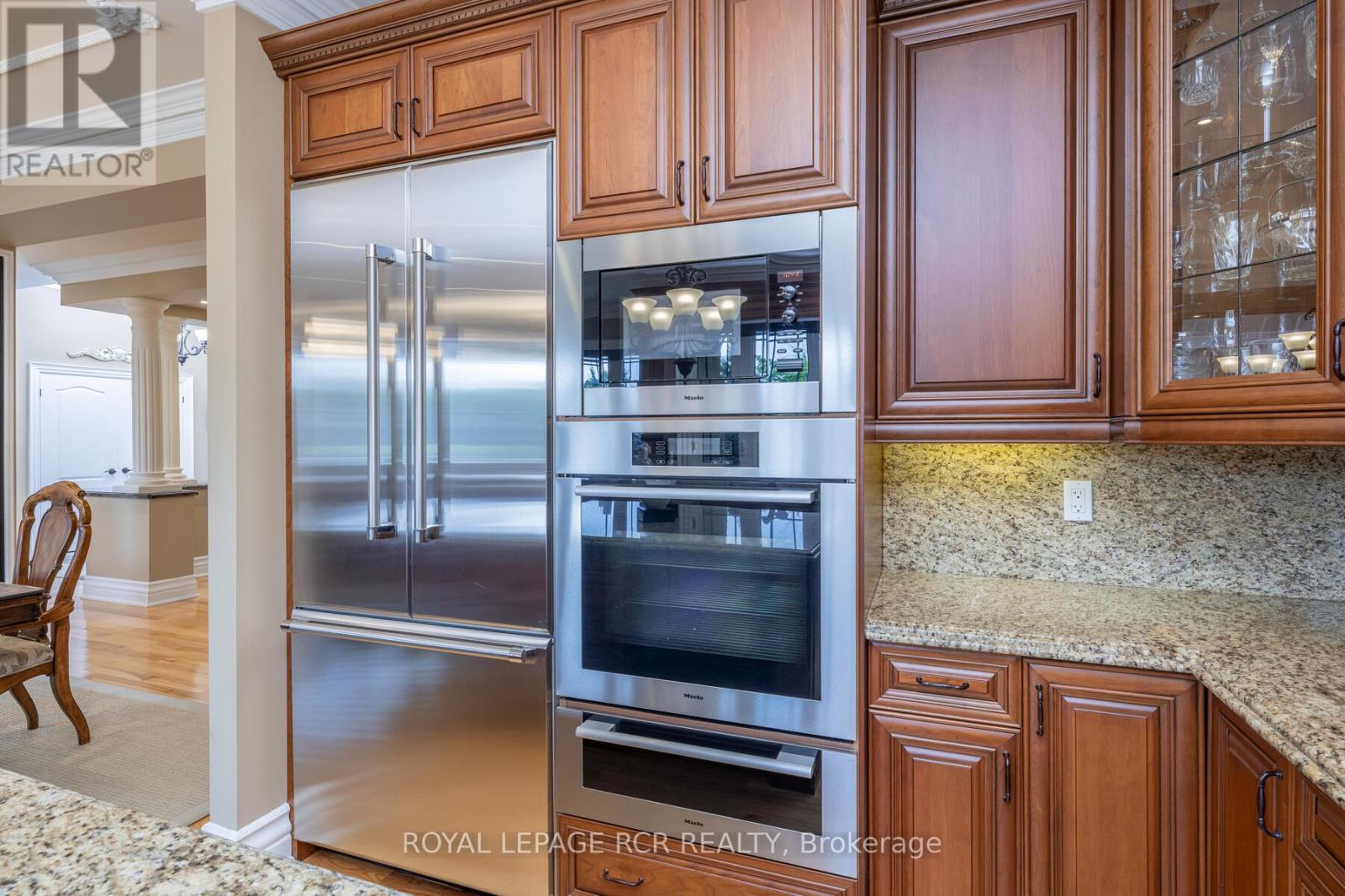 4987 Fourth Line, Erin, Ontario  L7J 2L8 - Photo 16 - X12382046