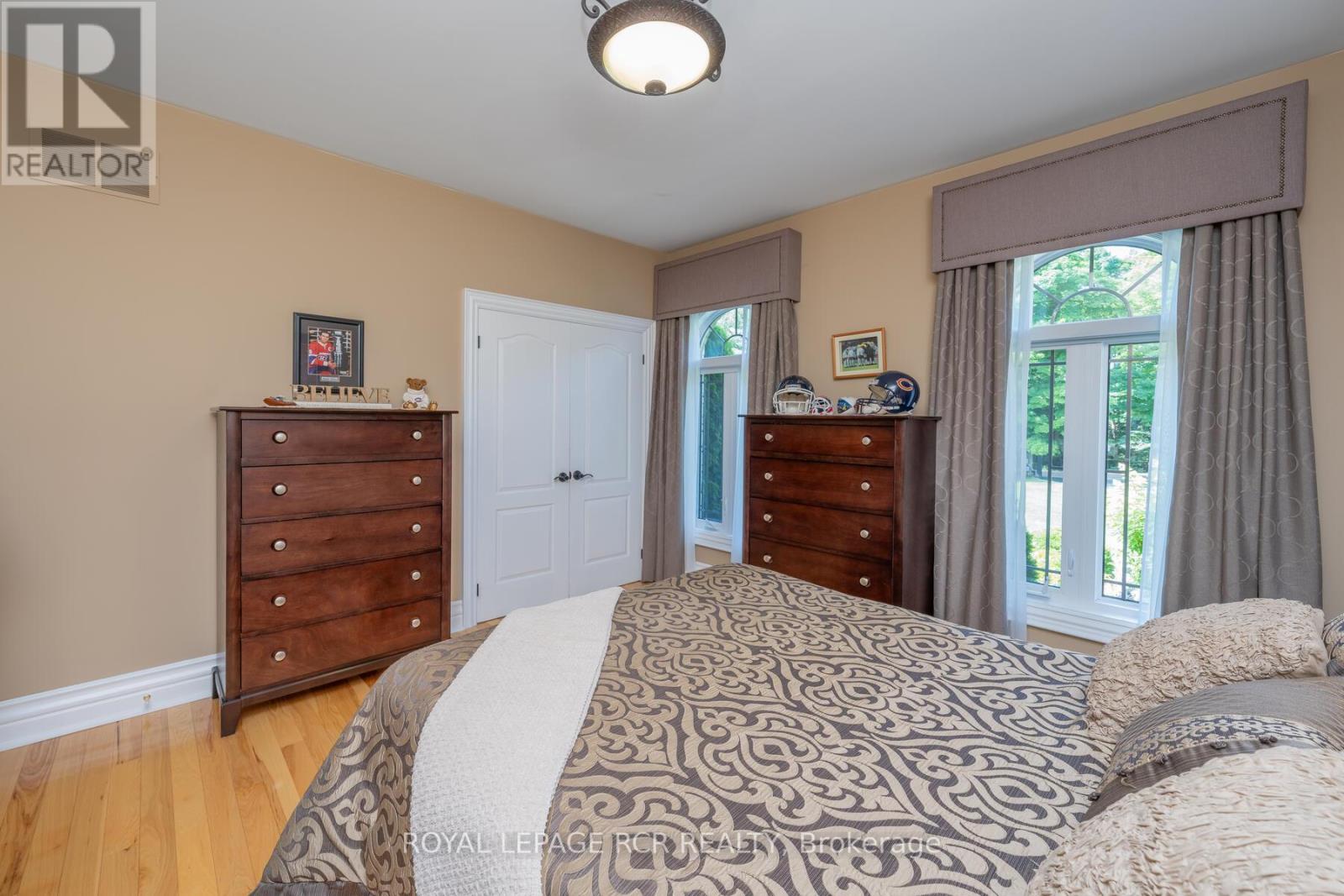 4987 Fourth Line, Erin, Ontario  L7J 2L8 - Photo 25 - X12382046