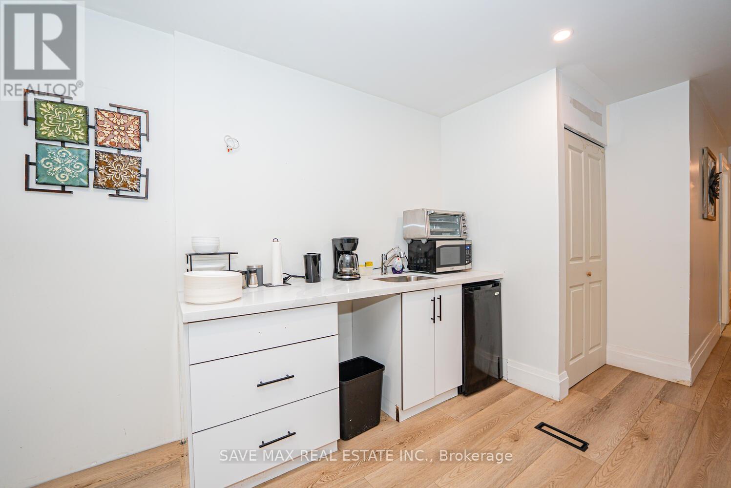 8767 Twiss Road, Milton, Ontario  L0P 1B0 - Photo 35 - W12382130