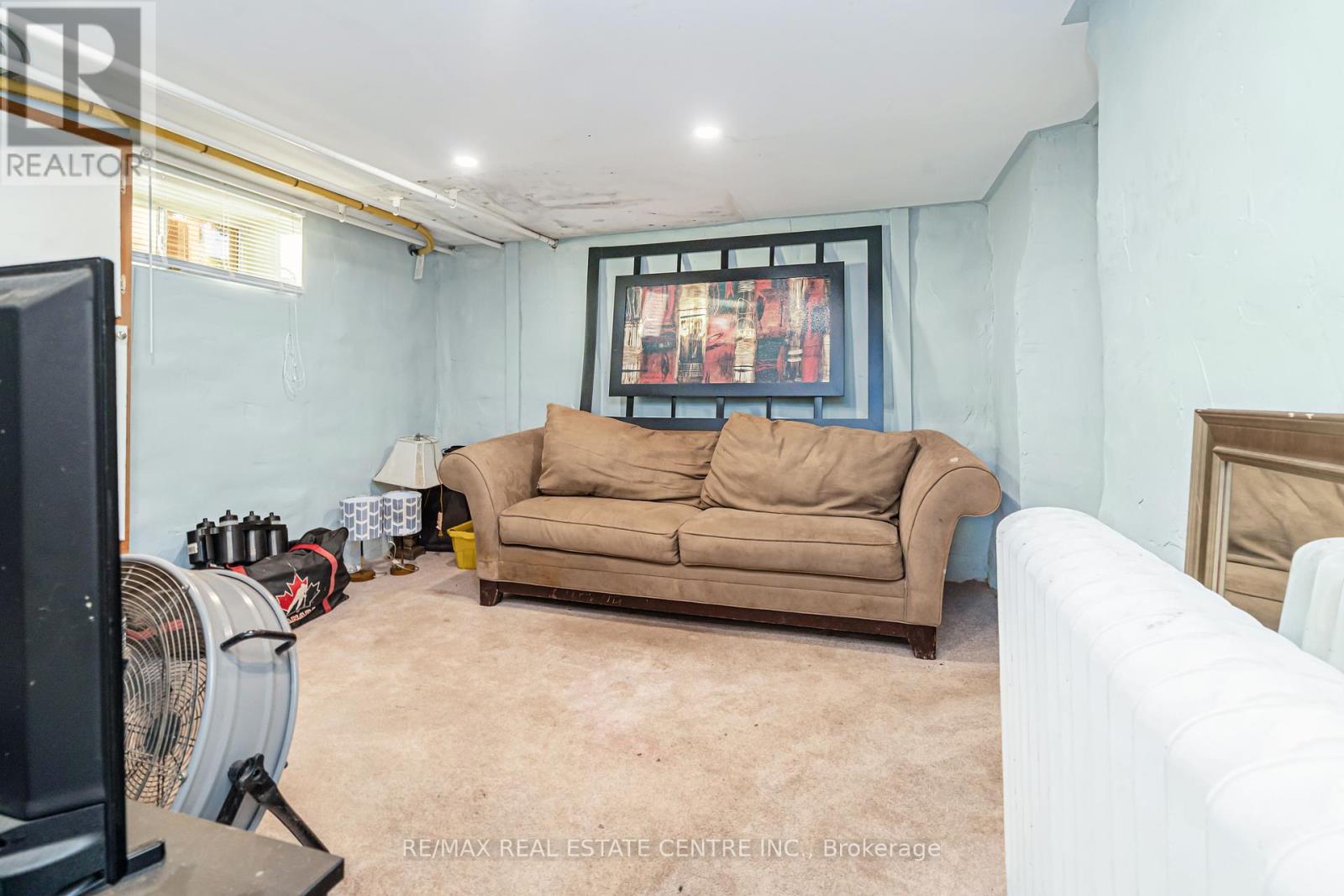 90 Main Street, Milton (Campbellville), Ontario  L0P 1B0 - Photo 39 - W12383228