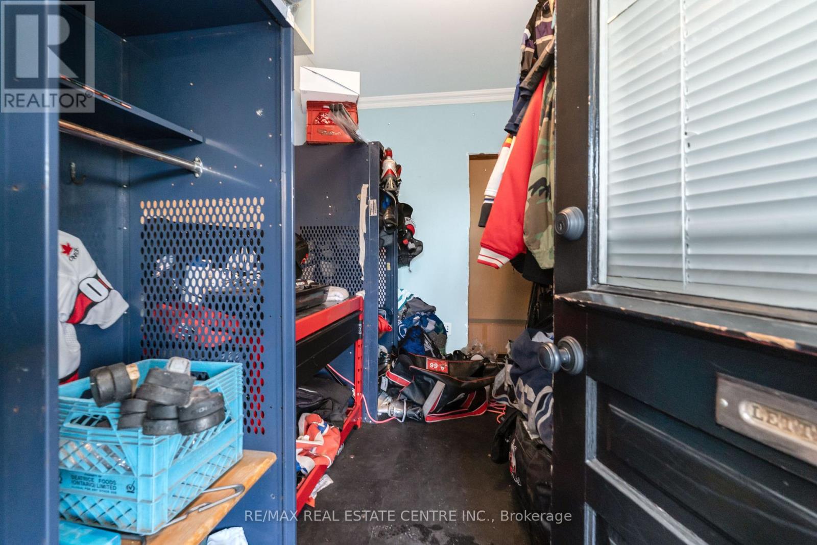 90 Main Street, Milton (Campbellville), Ontario  L0P 1B0 - Photo 44 - W12383228