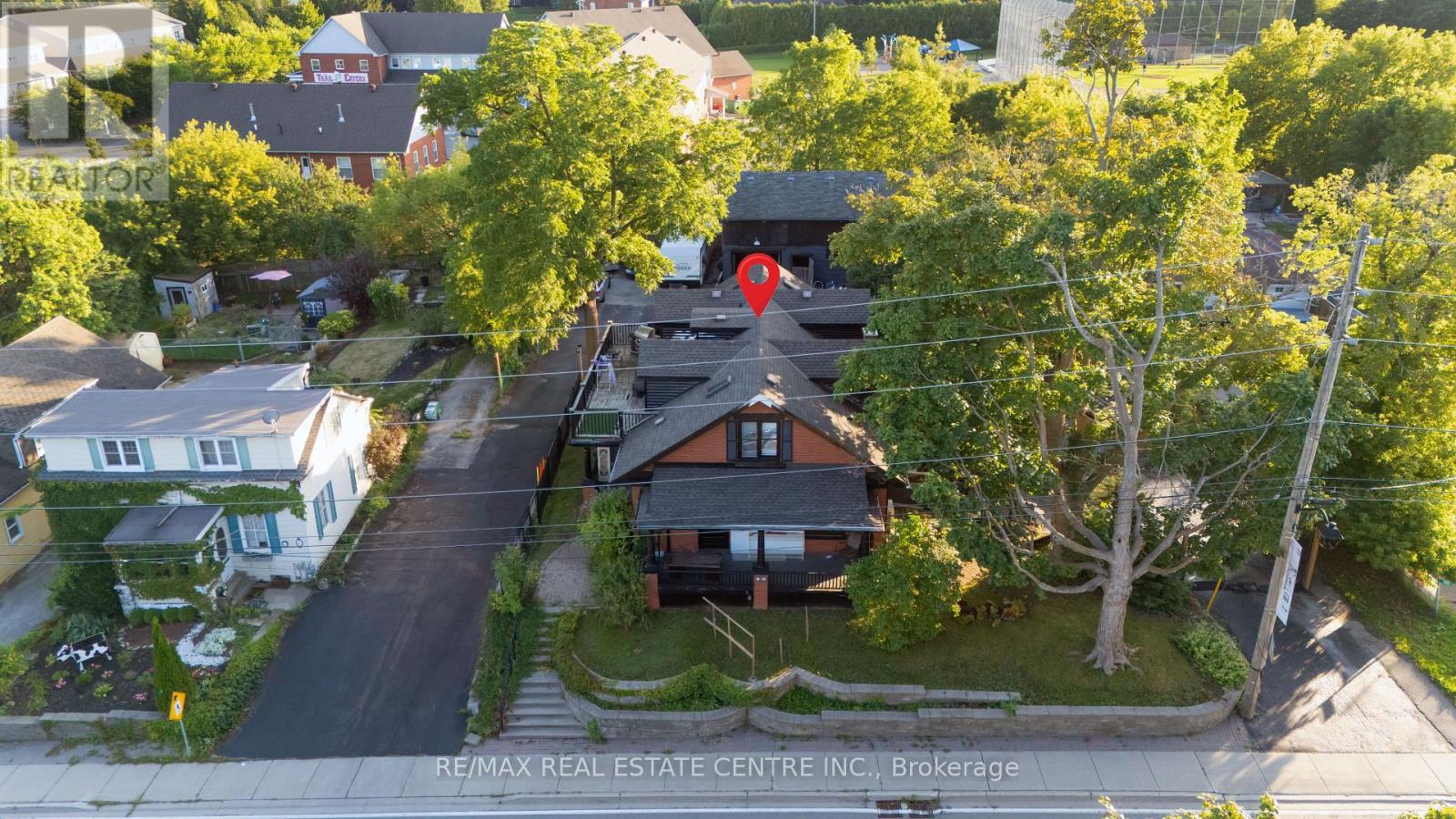 90 Main Street, Milton (Campbellville), Ontario  L0P 1B0 - Photo 50 - W12383228