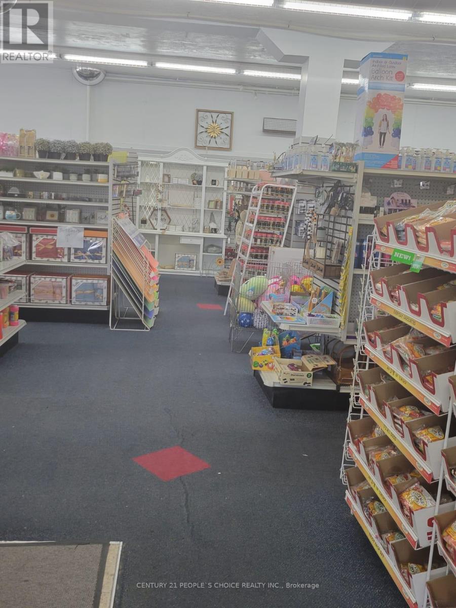 8 Main Street N, Halton Hills (Ac Acton), Ontario  L7J 1W1 - Photo 17 - W12390034