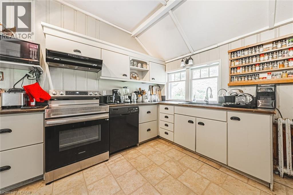 327 Campbell Avenue E, Halton, Ontario  L0P 1B0 - Photo 14 - 40768055