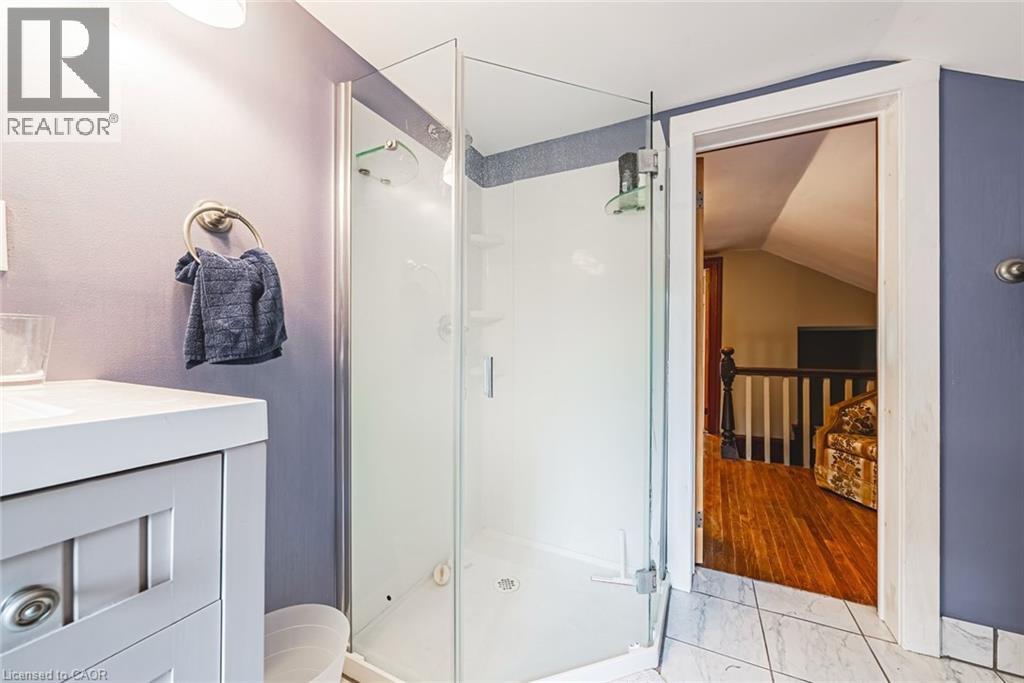 327 Campbell Avenue E, Halton, Ontario  L0P 1B0 - Photo 25 - 40768055