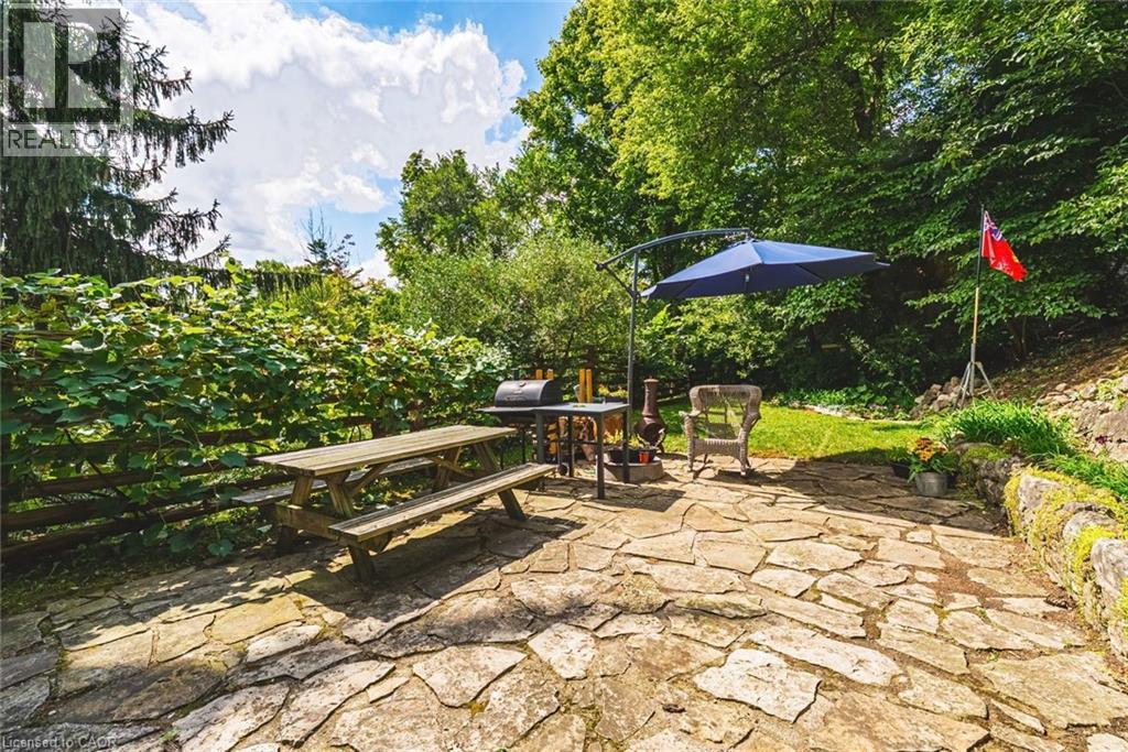 327 Campbell Avenue E, Halton, Ontario  L0P 1B0 - Photo 30 - 40768055