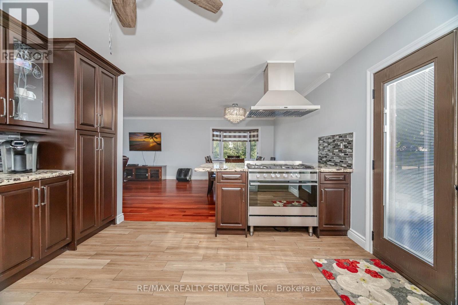 10946 Winston Churchill Boulevard, Halton Hills (Rural Halton Hills), Ontario  L7G 4S7 - Photo 10 - W12396964