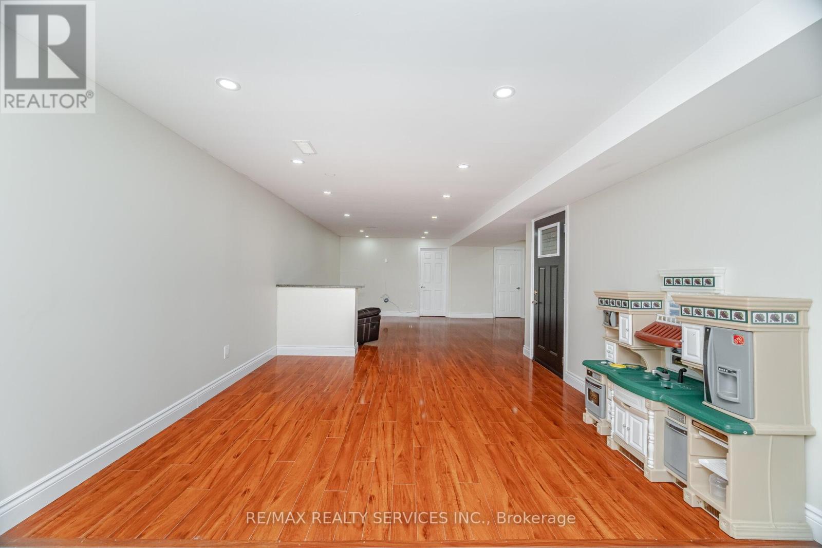 10946 Winston Churchill Boulevard, Halton Hills (Rural Halton Hills), Ontario  L7G 4S7 - Photo 22 - W12396964