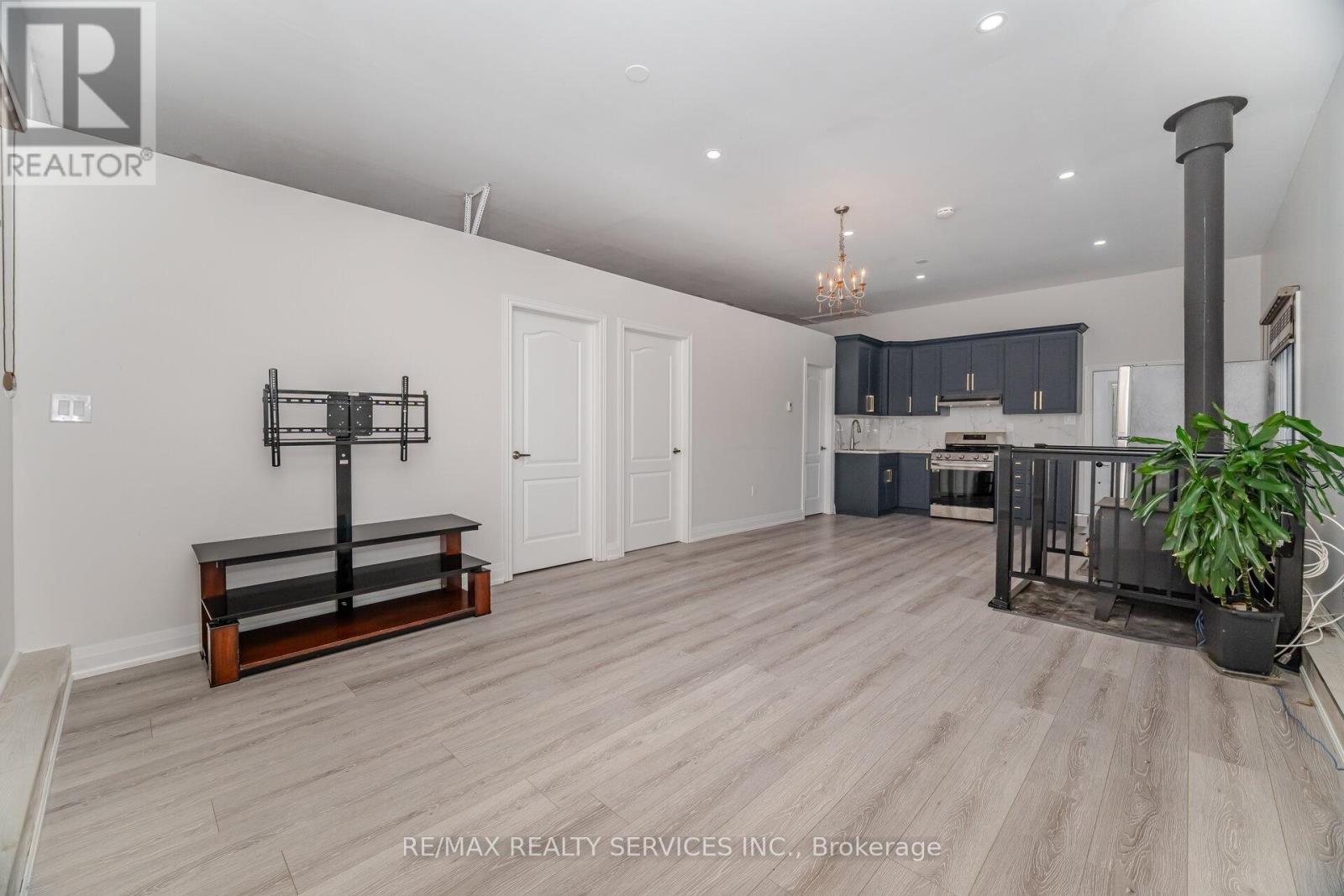 10946 Winston Churchill Boulevard, Halton Hills (Rural Halton Hills), Ontario  L7G 4S7 - Photo 34 - W12396964