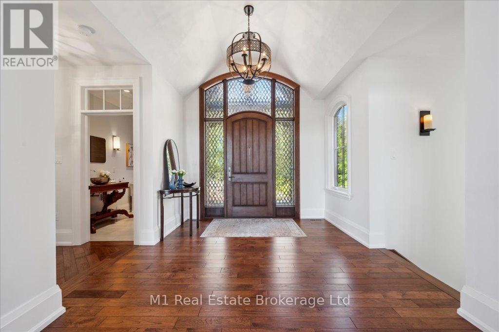 13569 Dublin Line, Halton Hills (Rural Halton Hills), Ontario  L7J 2L7 - Photo 8 - W12404522