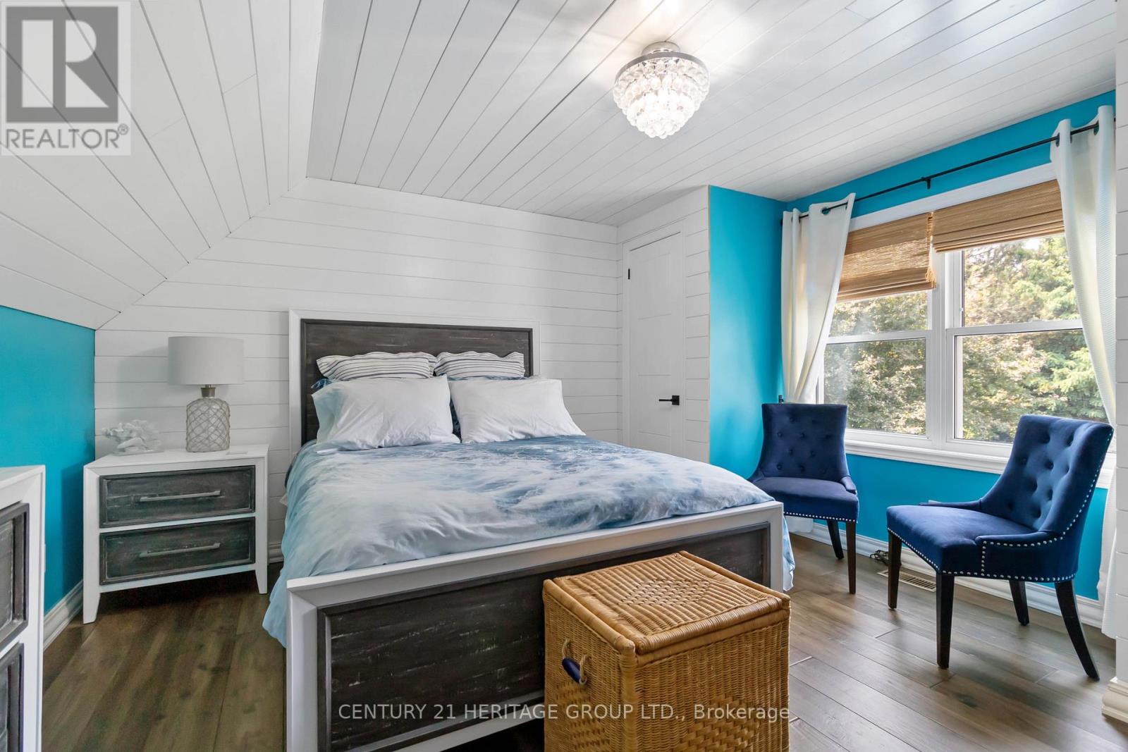 151 Wheelihan Way, Milton (Campbellville), Ontario  L0P 0A1 - Photo 22 - W12408533