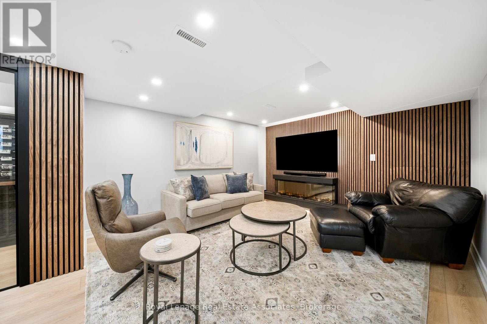 96 Delrex Boulevard, Halton Hills (Georgetown), Ontario  L7G 3X9 - Photo 22 - W12412372