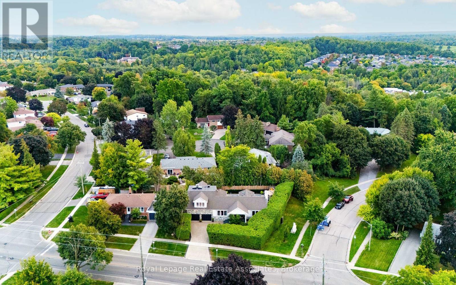 96 Delrex Boulevard, Halton Hills (Georgetown), Ontario  L7G 3X9 - Photo 47 - W12412372