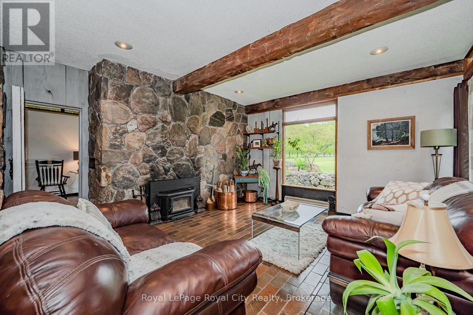 1159 Campbellville Road, Milton, Ontario  L0P 1B0 - Photo 13 - W12420764