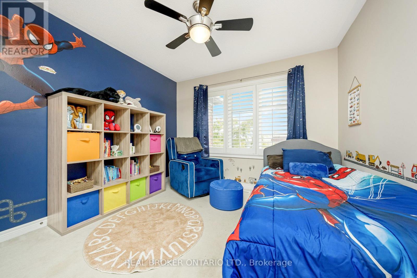 41 Diamond Leaf Lane, Halton Hills (Georgetown), Ontario  L7G 0G7 - Photo 24 - W12421557