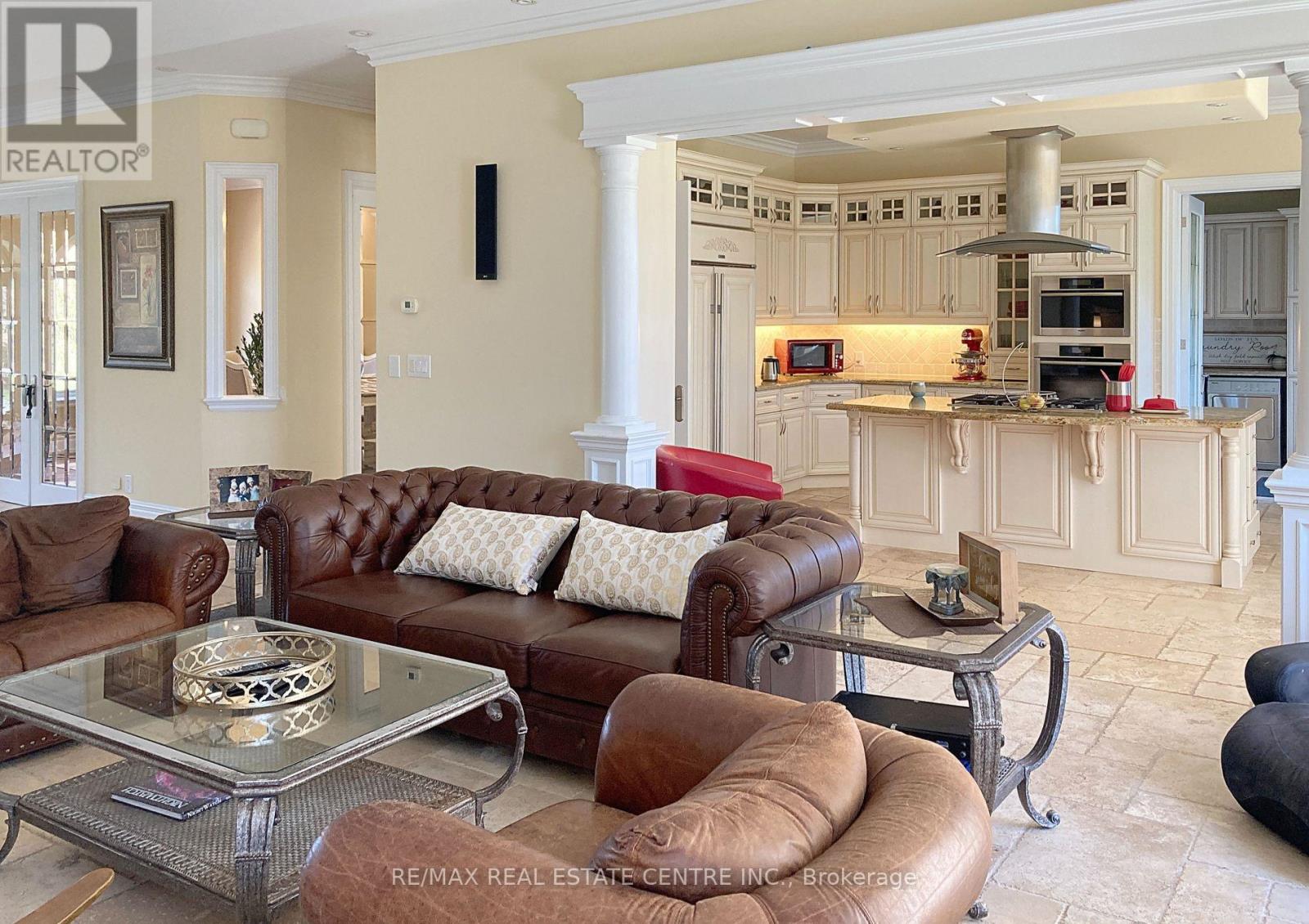 16282 27 Side Road, Halton Hills (Rural Halton Hills), Ontario  L0P 1N0 - Photo 12 - W12424452