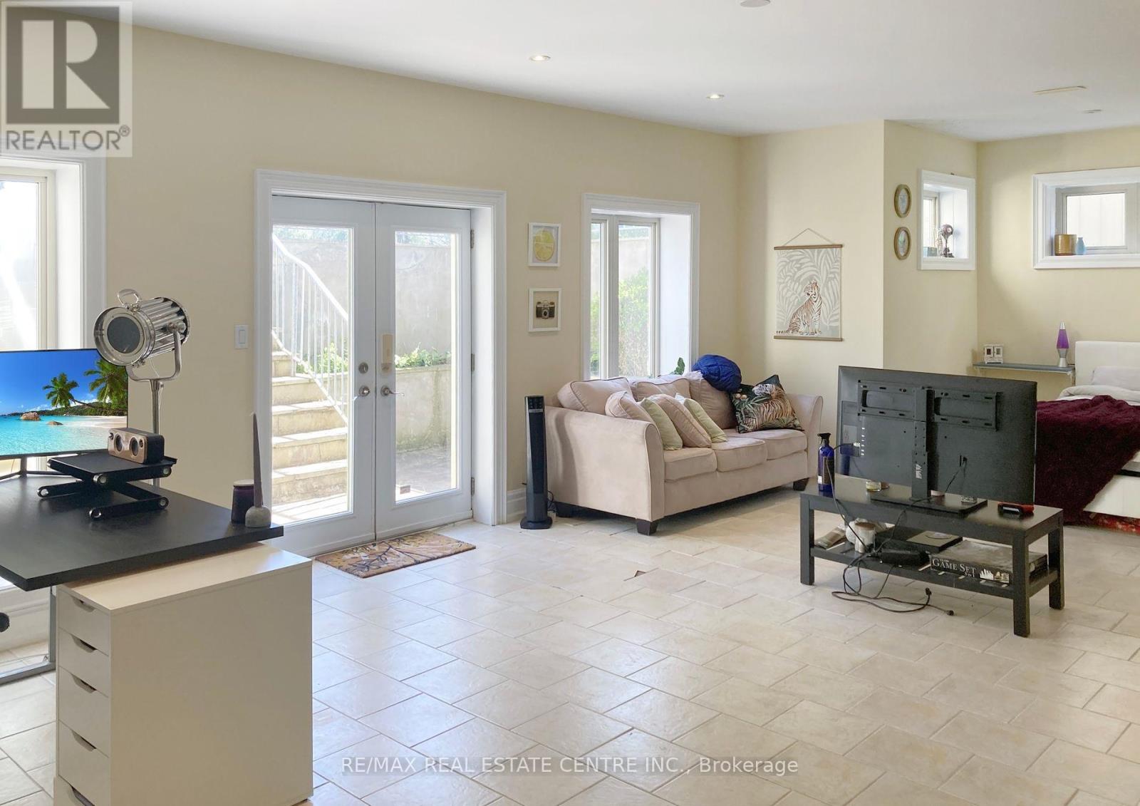 16282 27 Side Road, Halton Hills (Rural Halton Hills), Ontario  L0P 1N0 - Photo 26 - W12424452