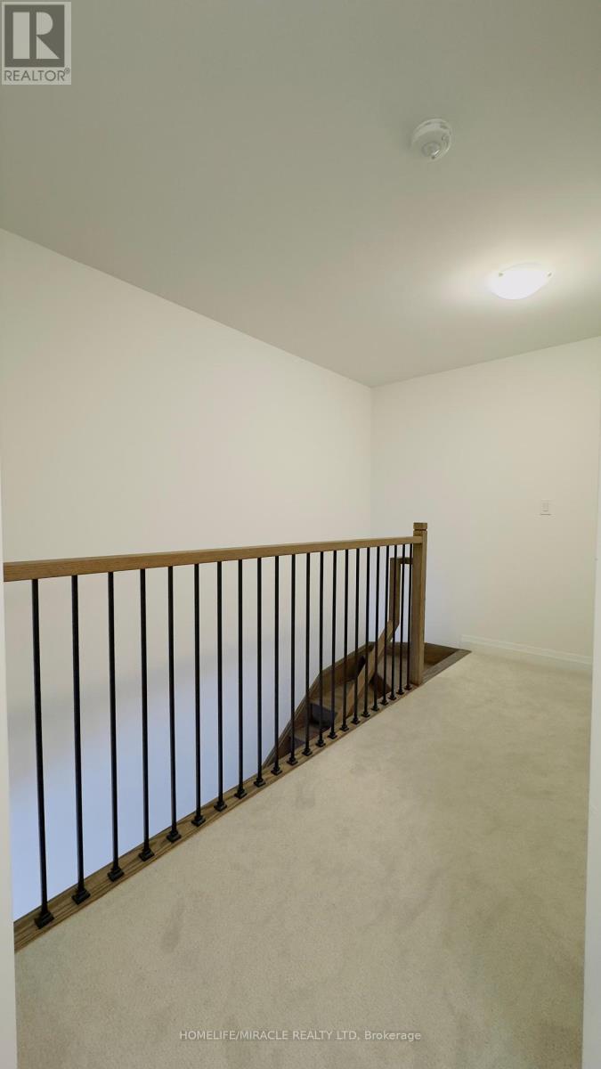 9 Briar Court, Halton Hills (Georgetown), Ontario  L7G 0P5 - Photo 35 - W12425734