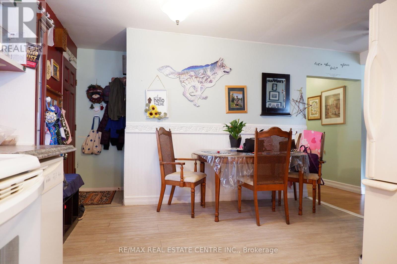 61 Cook Street, Halton Hills (Ac Acton), Ontario  L7J 1Z5 - Photo 7 - W12426706