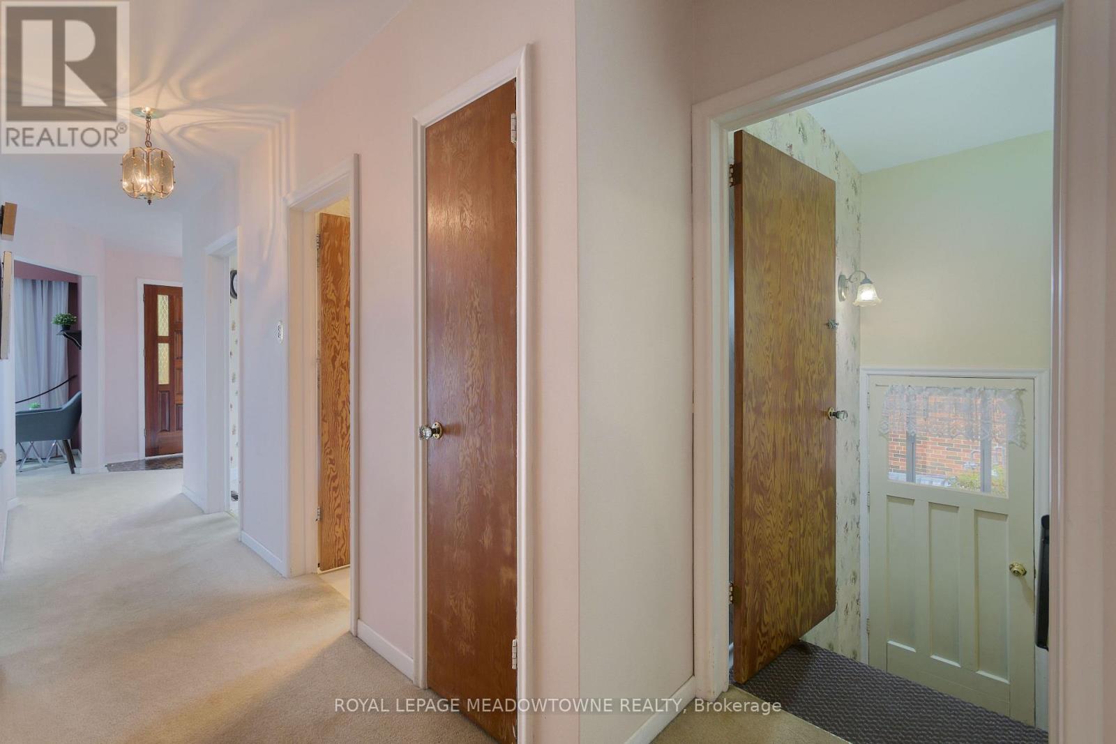36 Hewson Crescent, Halton Hills (Georgetown), Ontario  L7G 2N9 - Photo 29 - W12427898