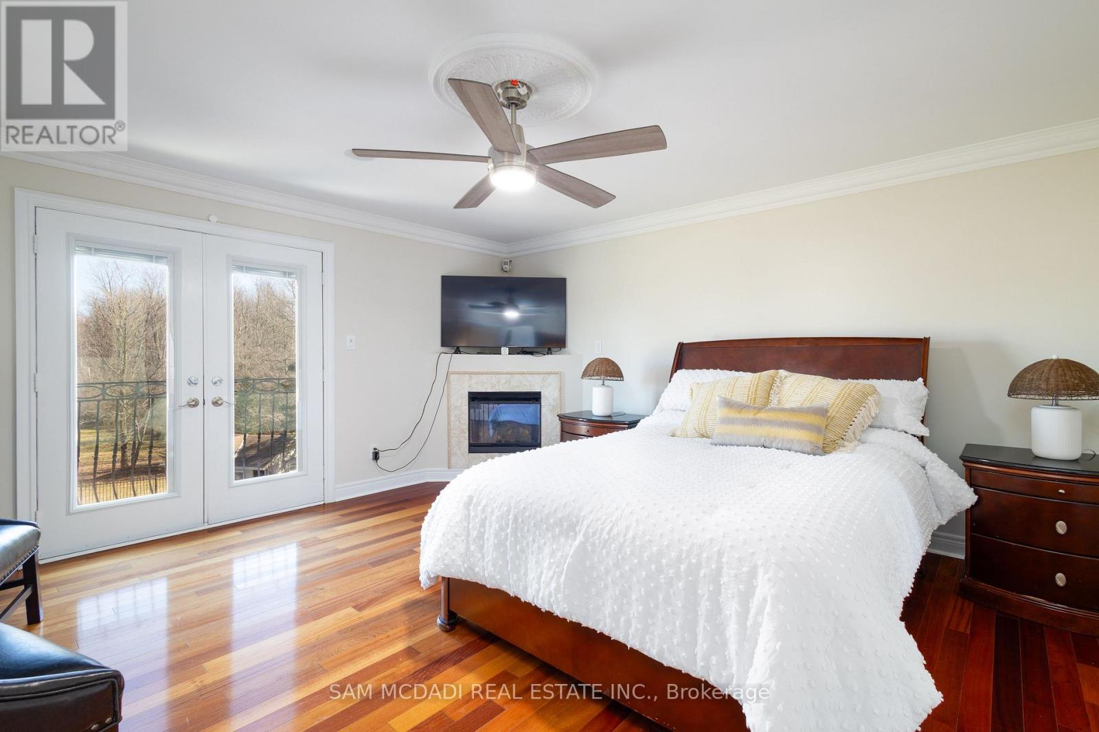 11170 Menzies Court, Milton (Brookville/haltonville), Ontario  L0P 1B0 - Photo 17 - W12429274