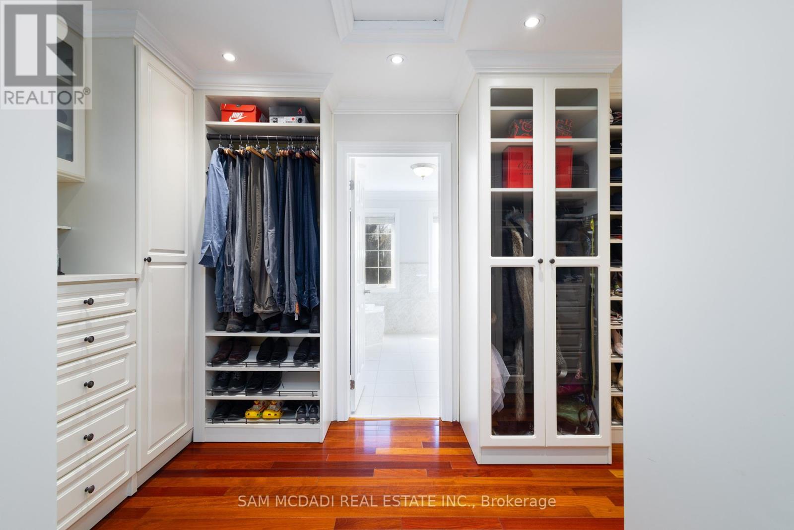 11170 Menzies Court, Milton (Brookville/haltonville), Ontario  L0P 1B0 - Photo 20 - W12429274