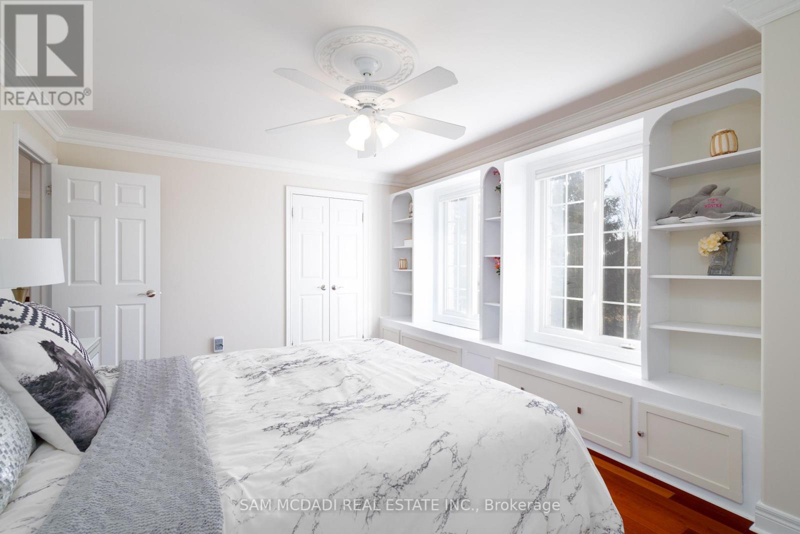 11170 Menzies Court, Milton (Brookville/haltonville), Ontario  L0P 1B0 - Photo 27 - W12429274