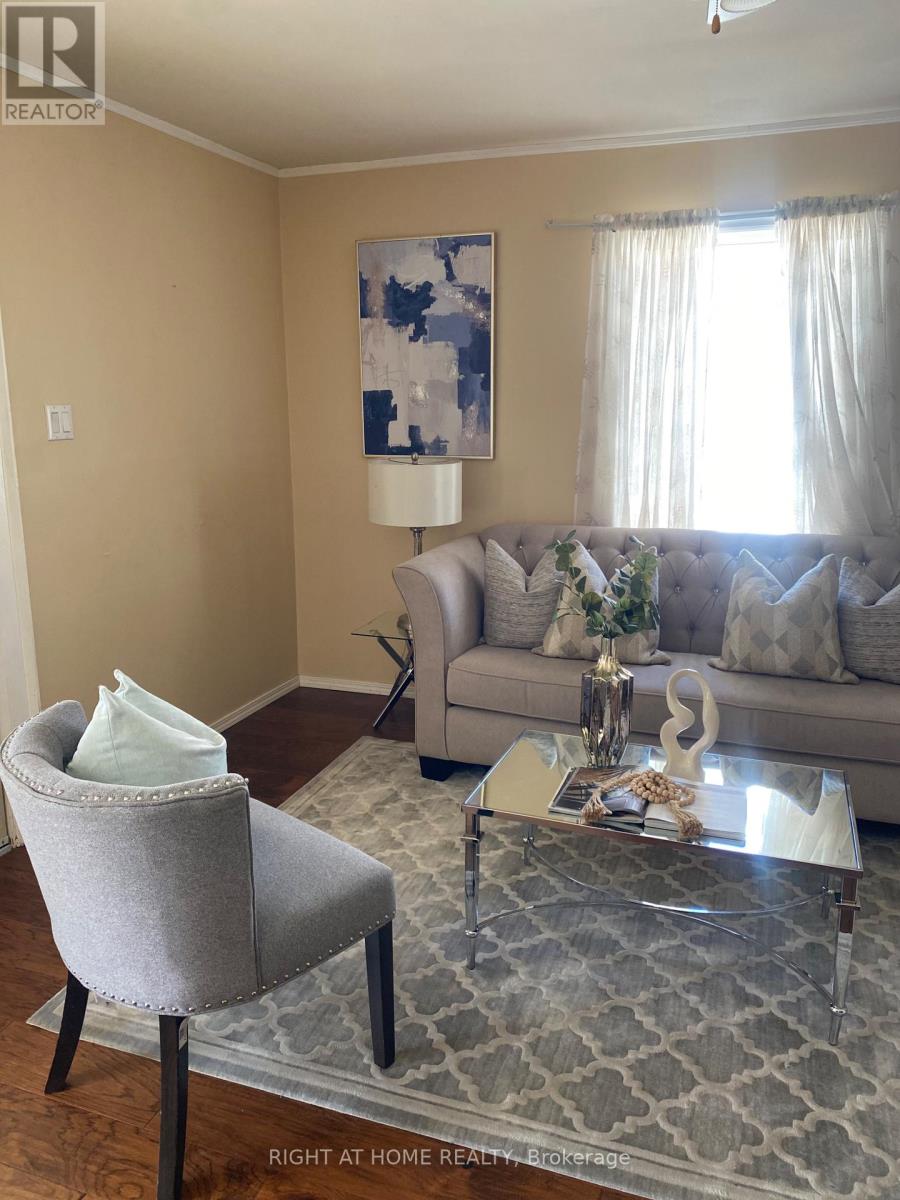 51 Frederick Street S, Halton Hills (Ac Acton), Ontario  L7J 2B9 - Photo 23 - W12430463