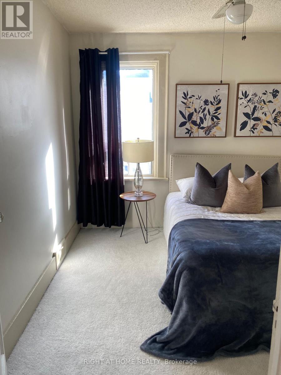 51 Frederick Street S, Halton Hills (Ac Acton), Ontario  L7J 2B9 - Photo 40 - W12430463