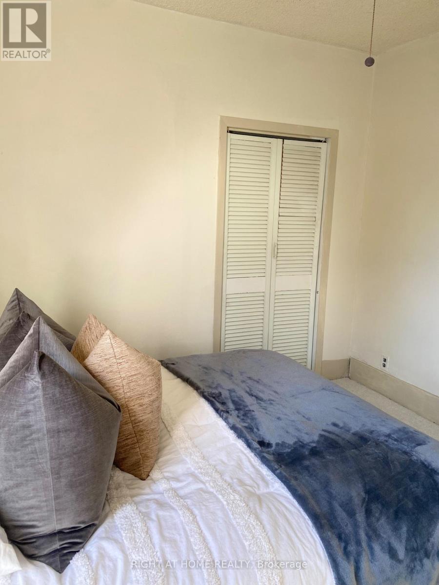 51 Frederick Street S, Halton Hills (Ac Acton), Ontario  L7J 2B9 - Photo 42 - W12430463