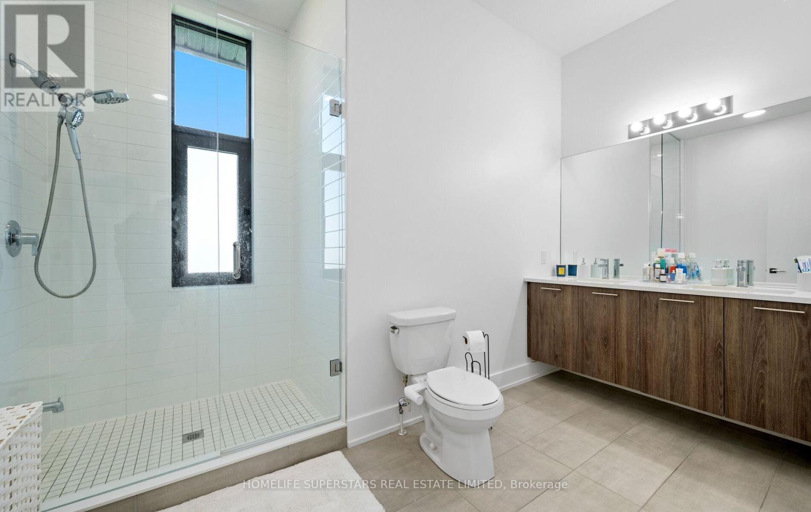 32 Sugarbush Court, Halton Hills (Rural Halton Hills), Ontario  L7G 4S7 - Photo 45 - W12433646