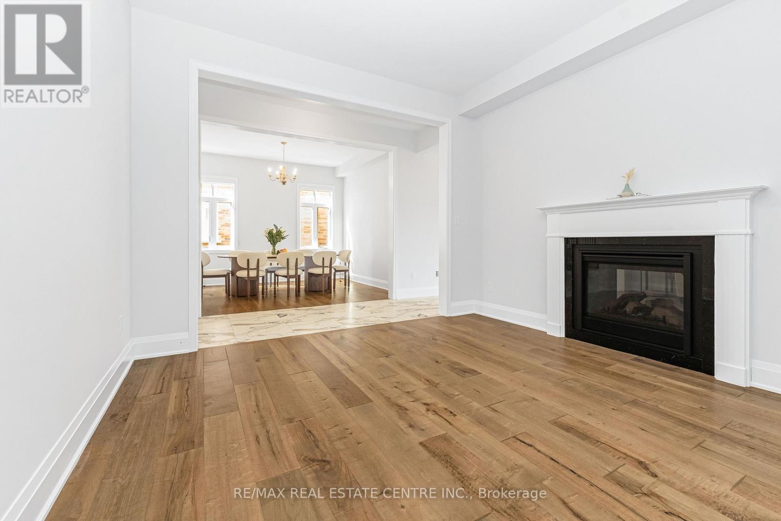 15369 Danby Road, Halton Hills (Georgetown), Ontario  L7G 5G2 - Photo 14 - W12435213