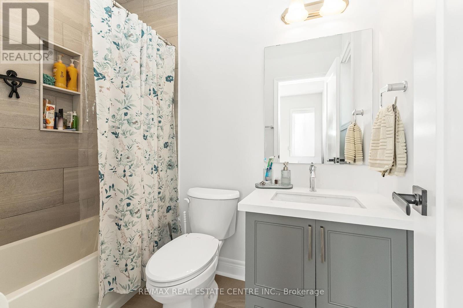 15369 Danby Road, Halton Hills (Georgetown), Ontario  L7G 5G2 - Photo 31 - W12435213