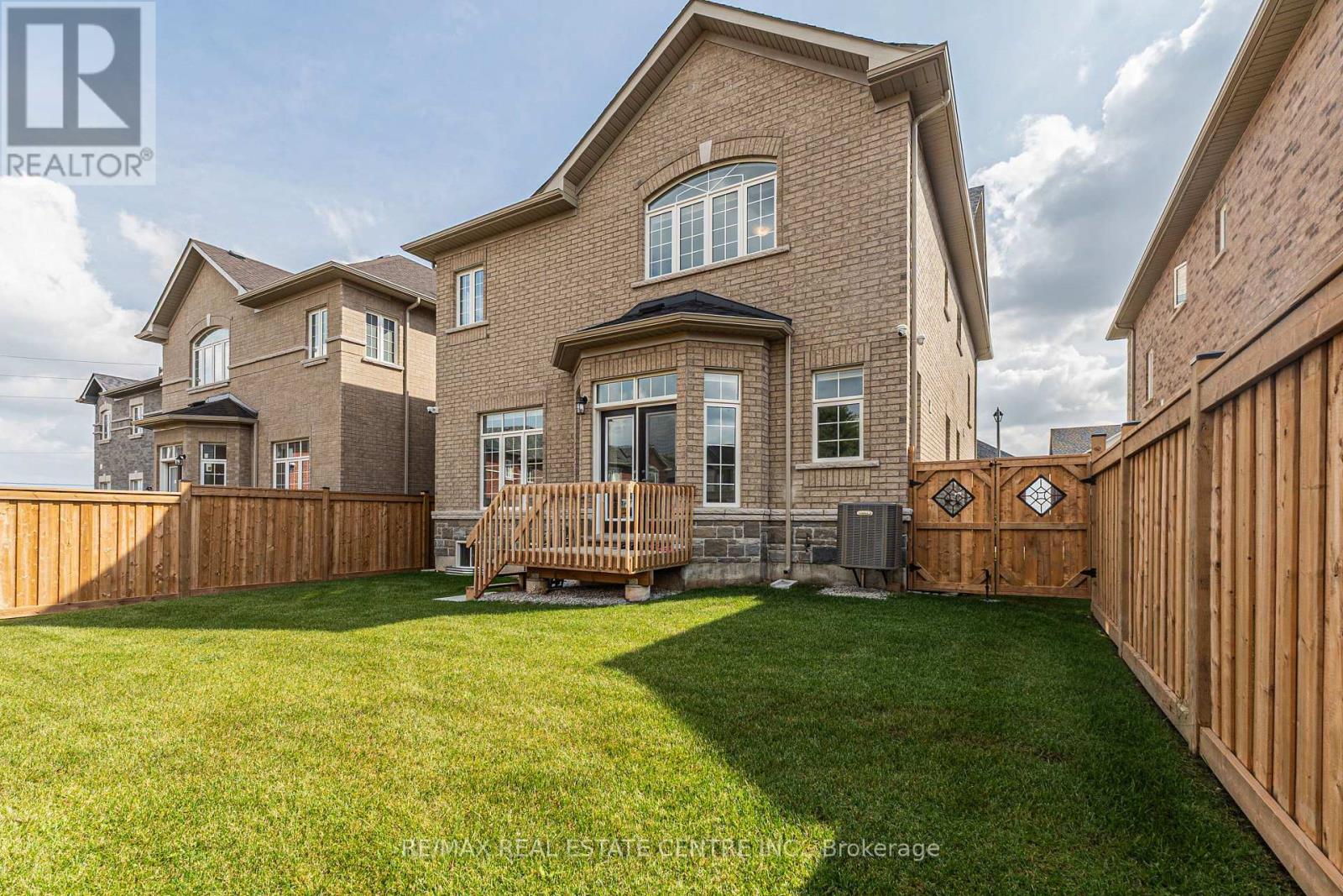 15369 Danby Road, Halton Hills (Georgetown), Ontario  L7G 5G2 - Photo 42 - W12435213